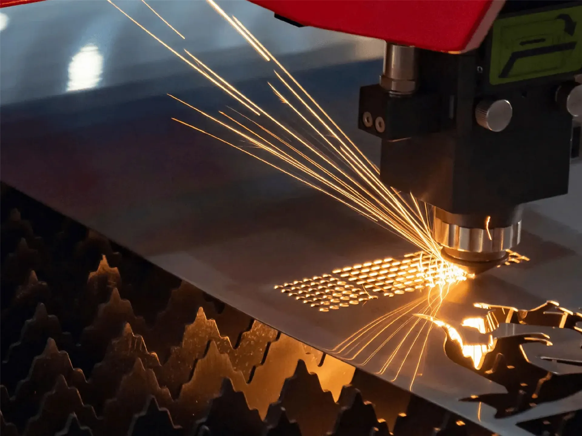 Fiber Lazer Kesim